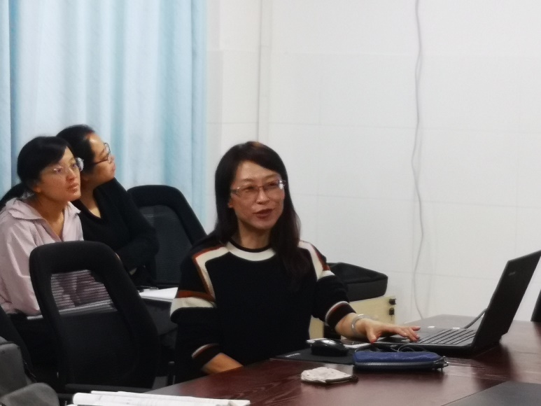云南师范大学附属俊发城中学召开2019年7月高中市统测质量分析会